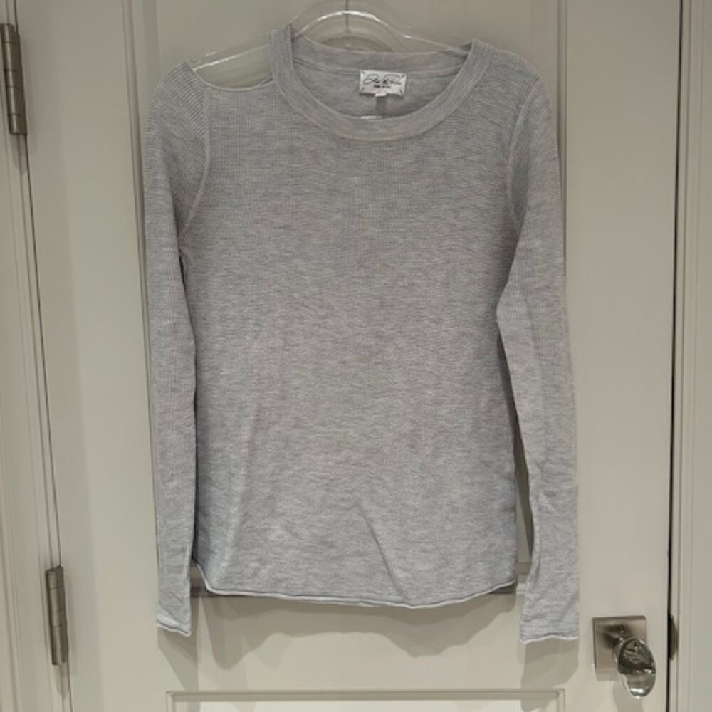 Feel The Piece Top